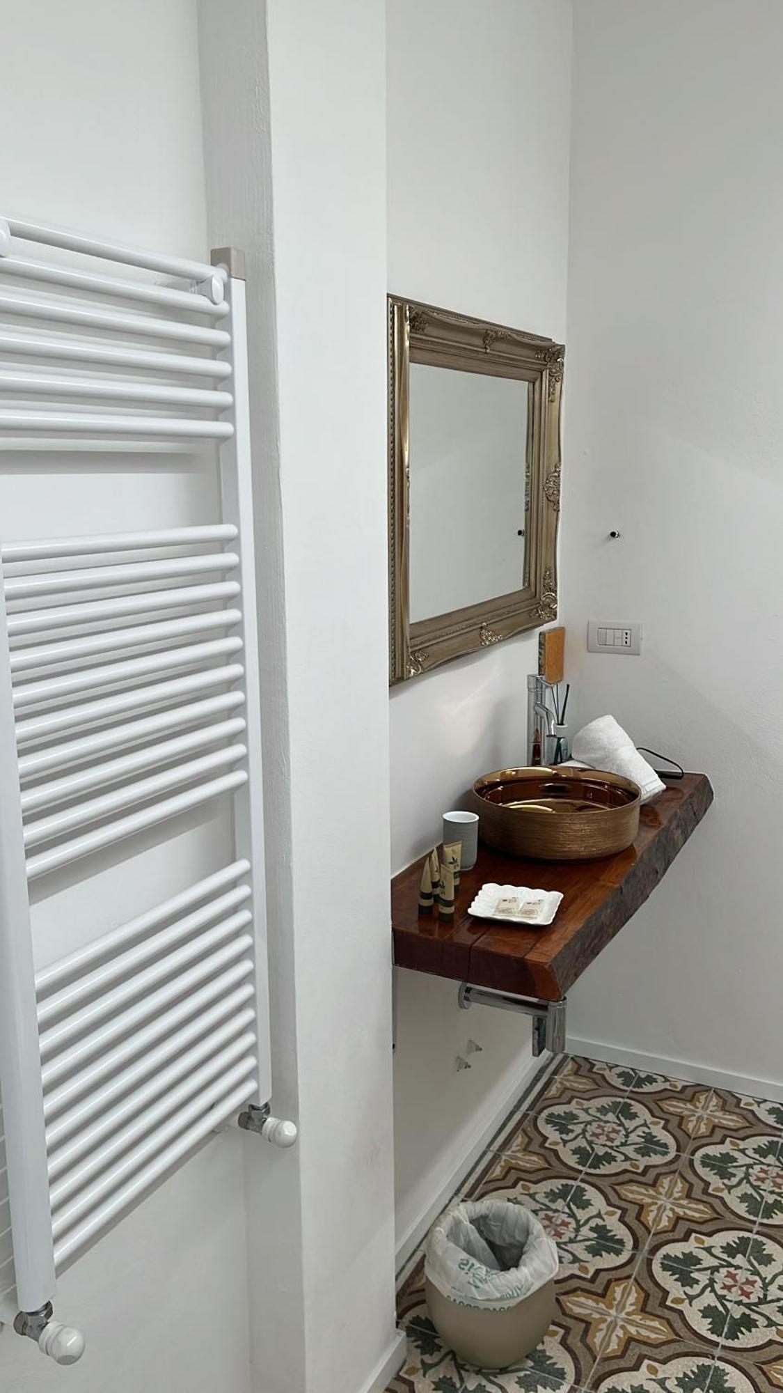 Rosarias Rooms مانفريدونيا المظهر الخارجي الصورة